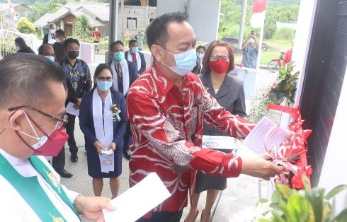 Hadiri HUT GMIM Markus Kinilow, Wali Kota Senduk Sampaikan Program Pemkot Tomohon