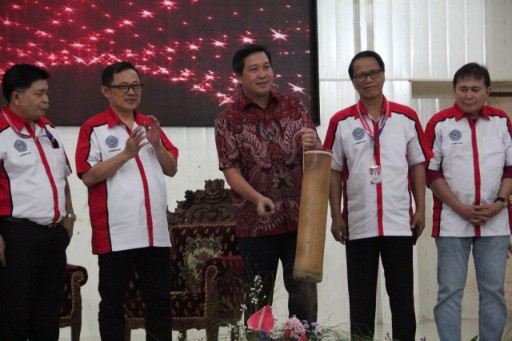 Wakil Gubernur Sulawesi Utara, Drs. Steven Kandouw, Hadiri Job Fair Unsrat 2024