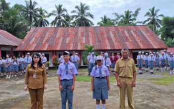 Maknai Hari Guru Nasional, SMA Negeri 1 Kumelembuai Siap Dedikasi Guru dalam Mencetak Pemimpin Masa Depan